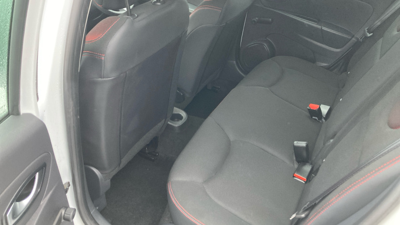 Renault Clio 0.9 TCE 90 Play 5dr Petrol Hatchback